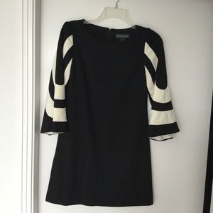 🎈3 FOR $25! 🎈 Black & Cream A-line Dress